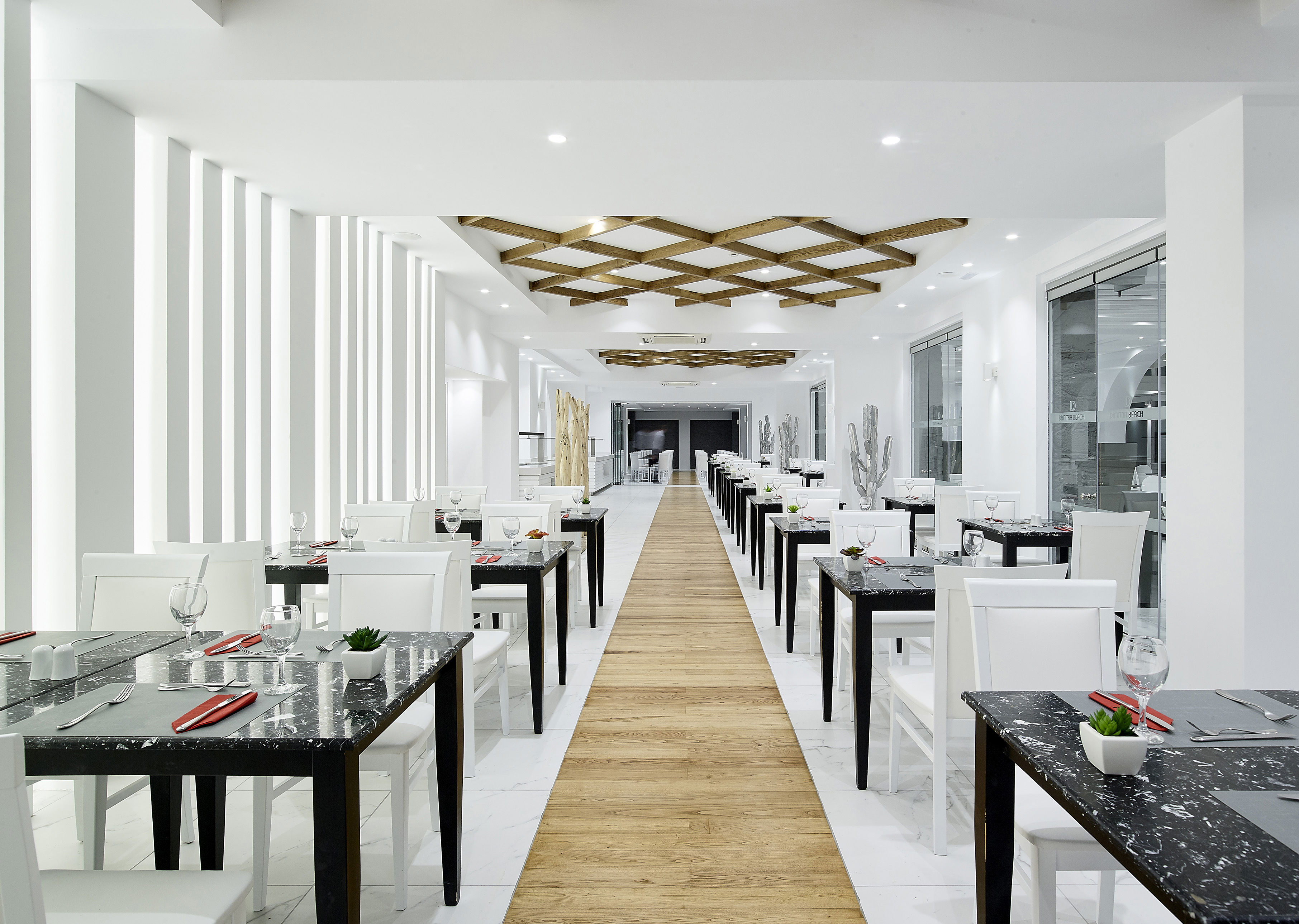 Dimitra Beach Hotel & Suites