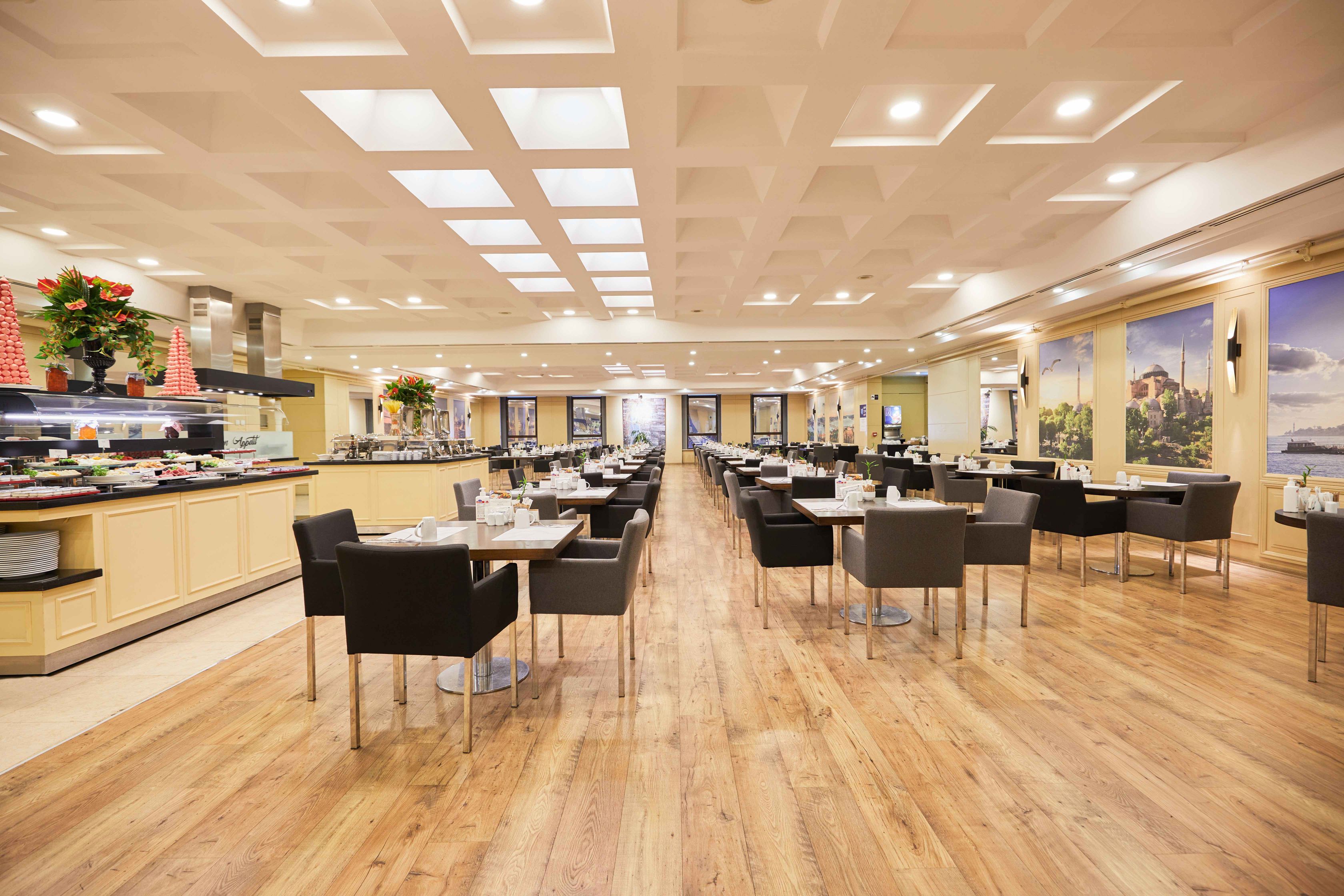 Dedeman Istanbul Hotel