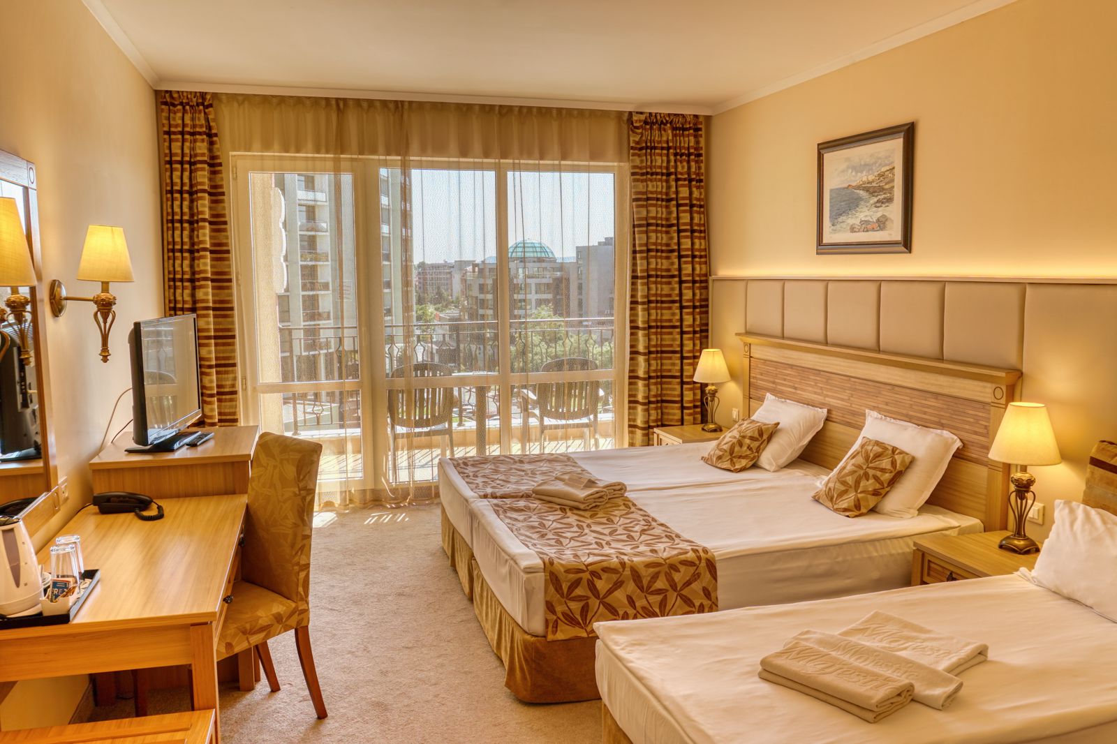 DIT Majestic Beach slide 5