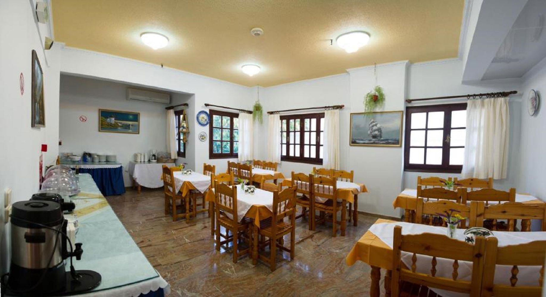 Hotel Nostos