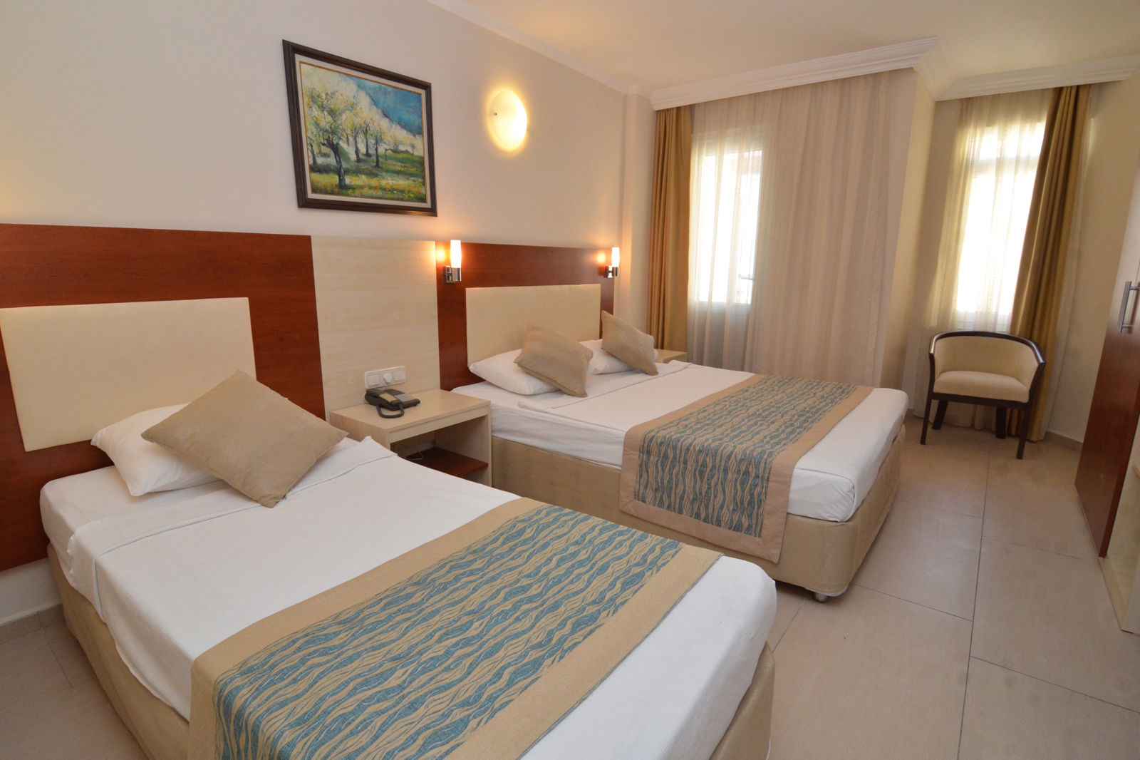 Citrus Plaza Hotel slide 4
