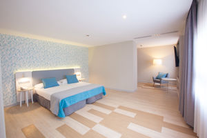Abora Continental by Lopesan Hotels inclusief Katamaran Boottocht