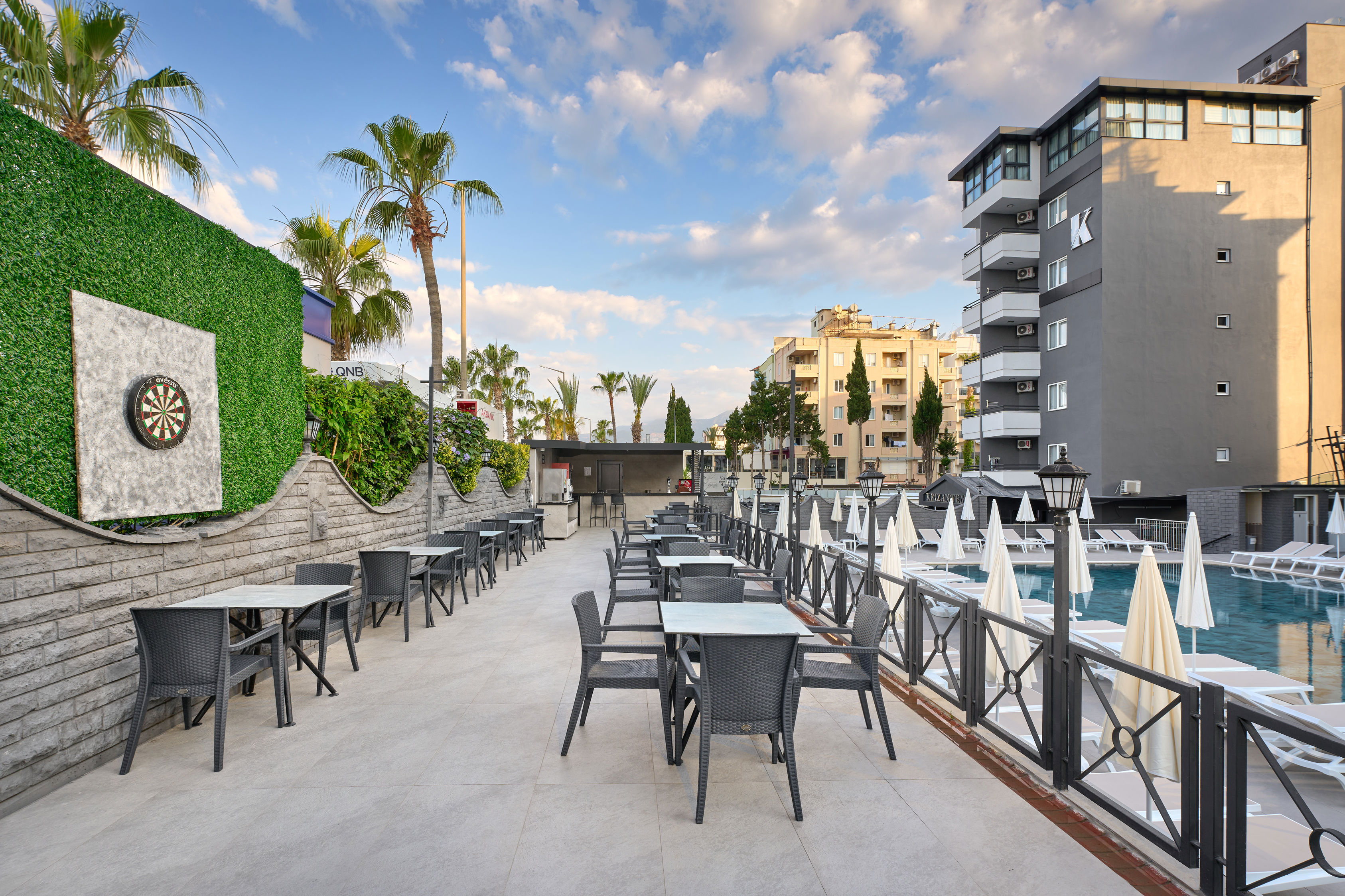 Krizantem Hotel