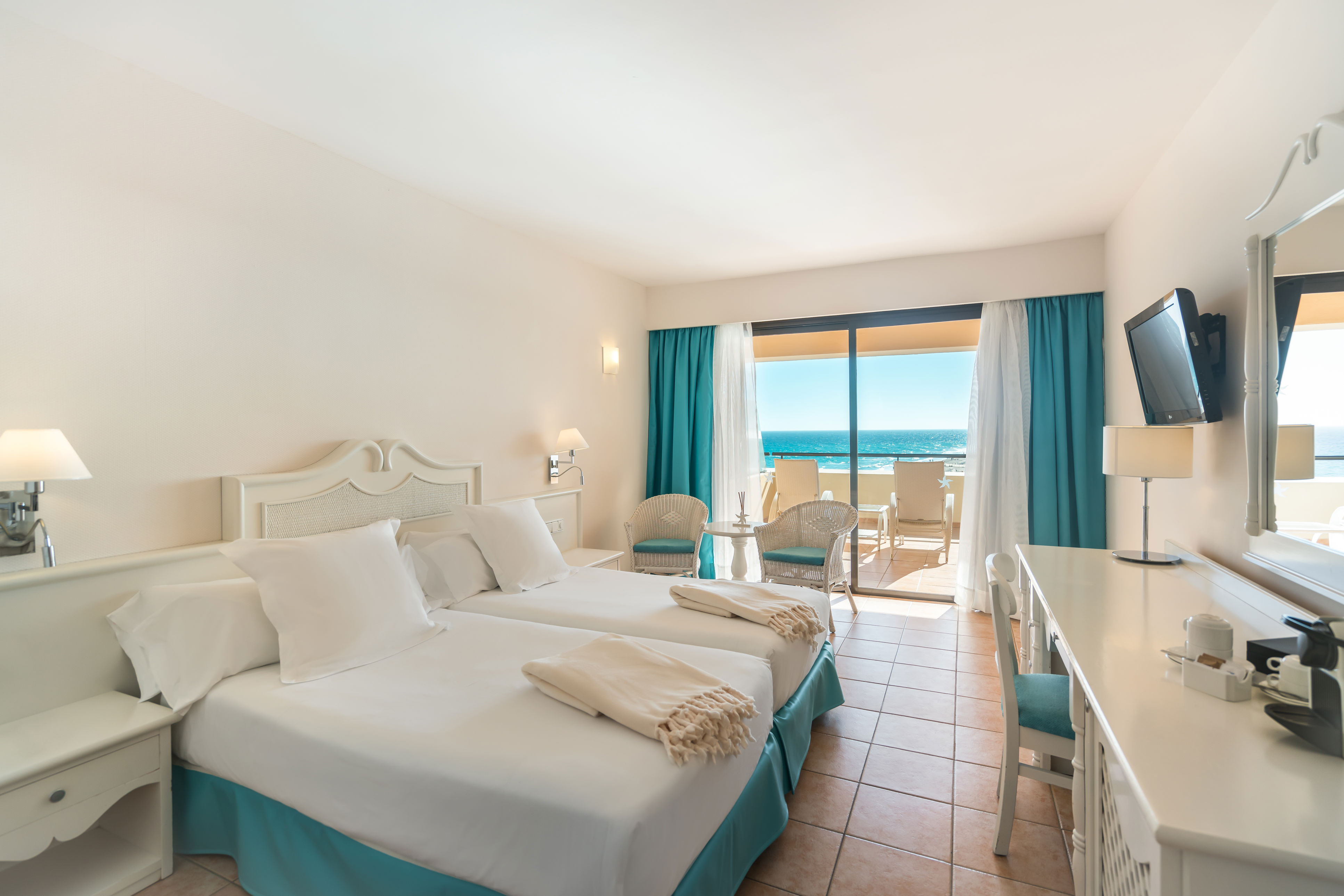 Iberostar Waves Playa Gaviotas