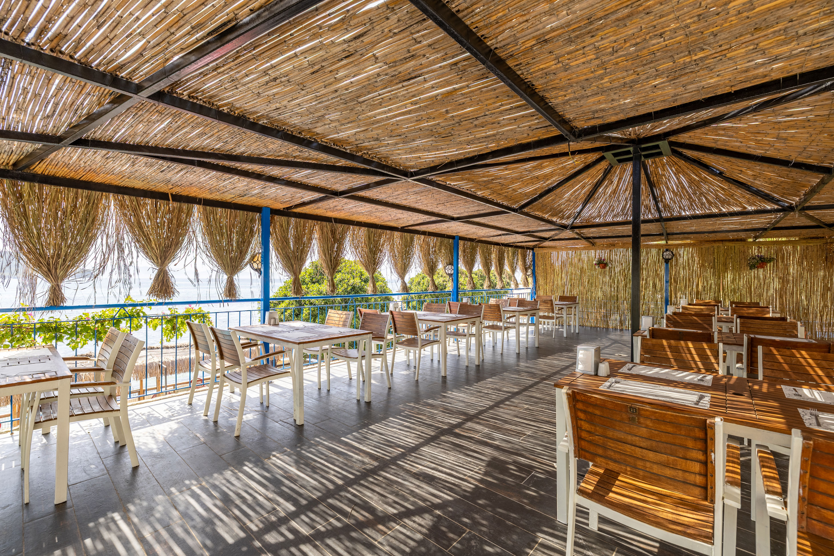 Maxsea Beach