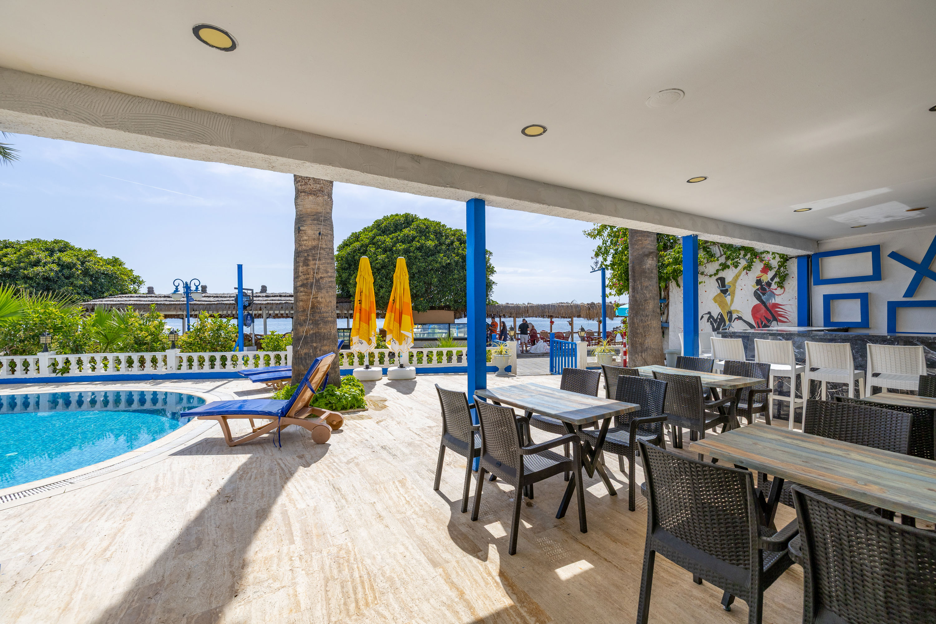 Maxsea Beach