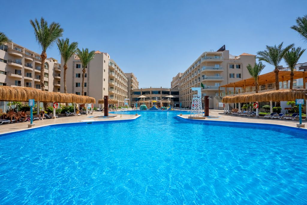 Sunrise Serano Aqua Park Resort