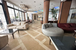 Monte Carlo Hotel