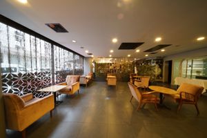 All Seasons Hotel