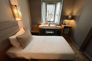All Seasons Hotel