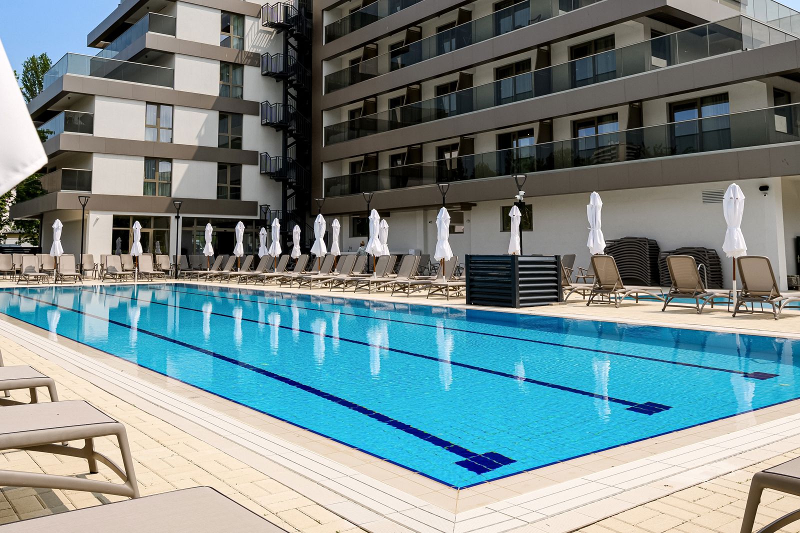 Laguna Park Sunrise slide 5