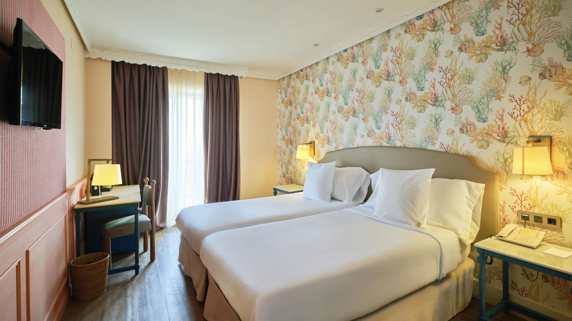 hotel-fenix