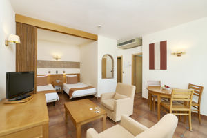 Fly & Go Oceanus Aparthotel