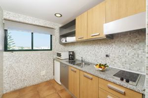 Fly & Go Oceanus Aparthotel