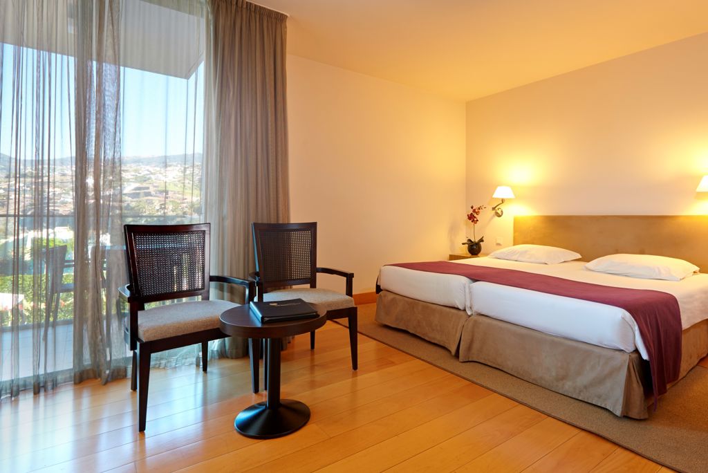 fly-go-golden-residence