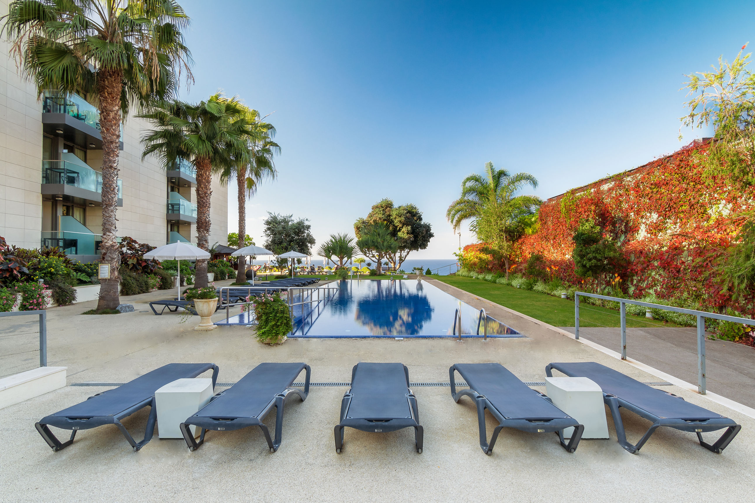 Fly & Go Golden Residence