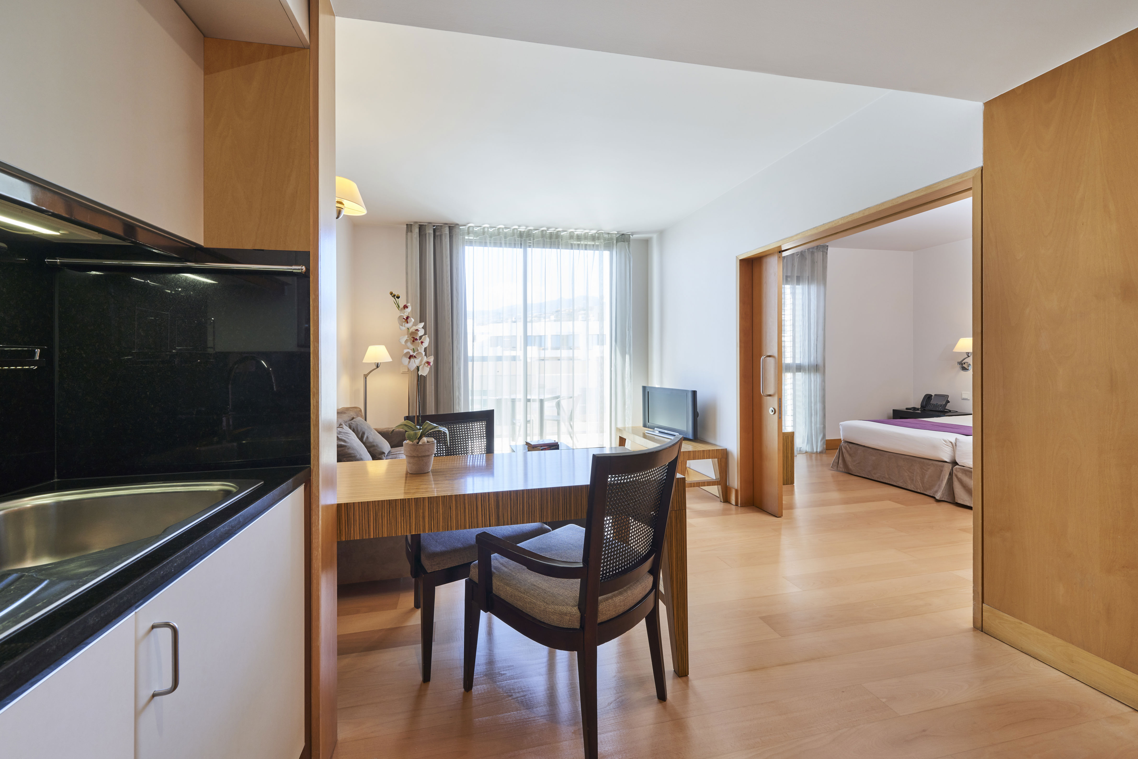 Fly & Go Golden Residence