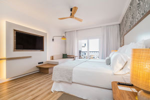 Fly & Go Dreams Madeira Resort Spa & Marina