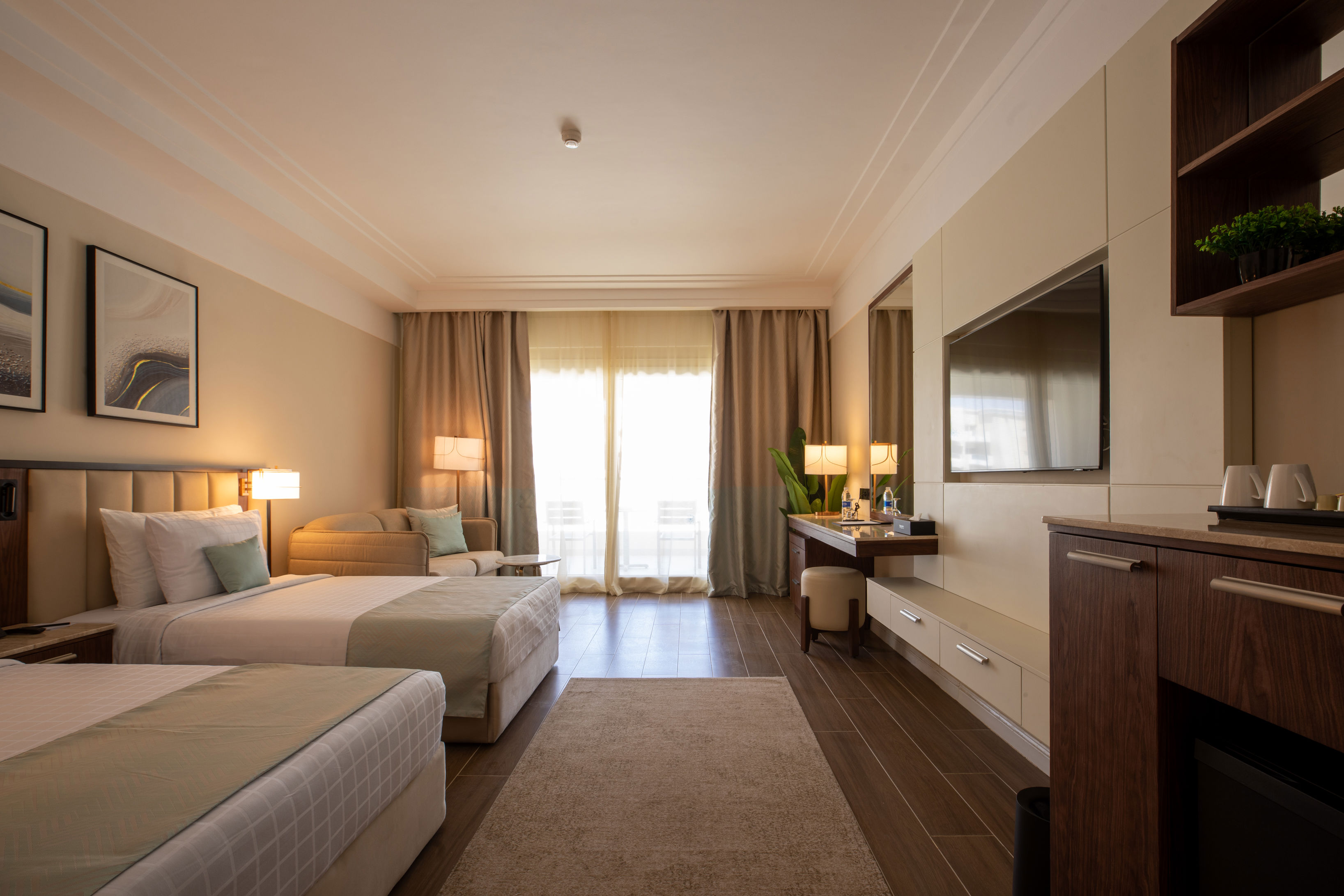 SRNTY Sahl Hasheesh (ex Sky Arc)