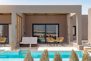 Woonvoorbeeld Swim-up Junior Suite Zeezicht