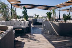 Roof Top Bar