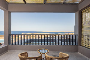 Sentido Naga Bay