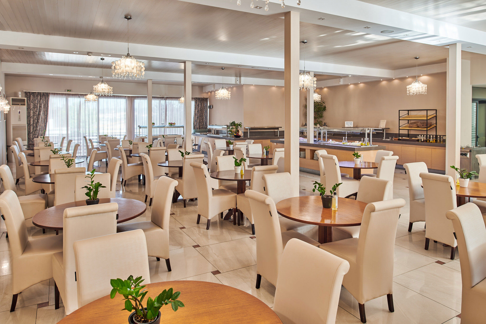 Altura Hotel