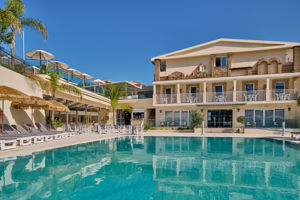 Altura Hotel