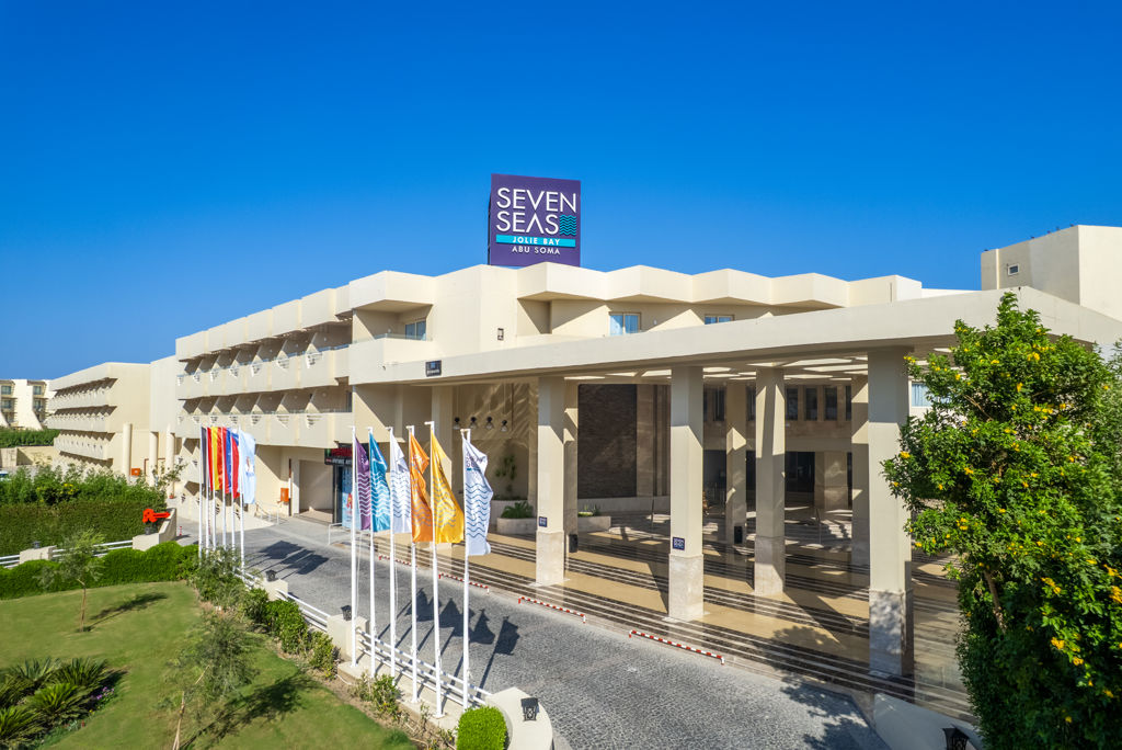 Seven Seas Jolie Bay