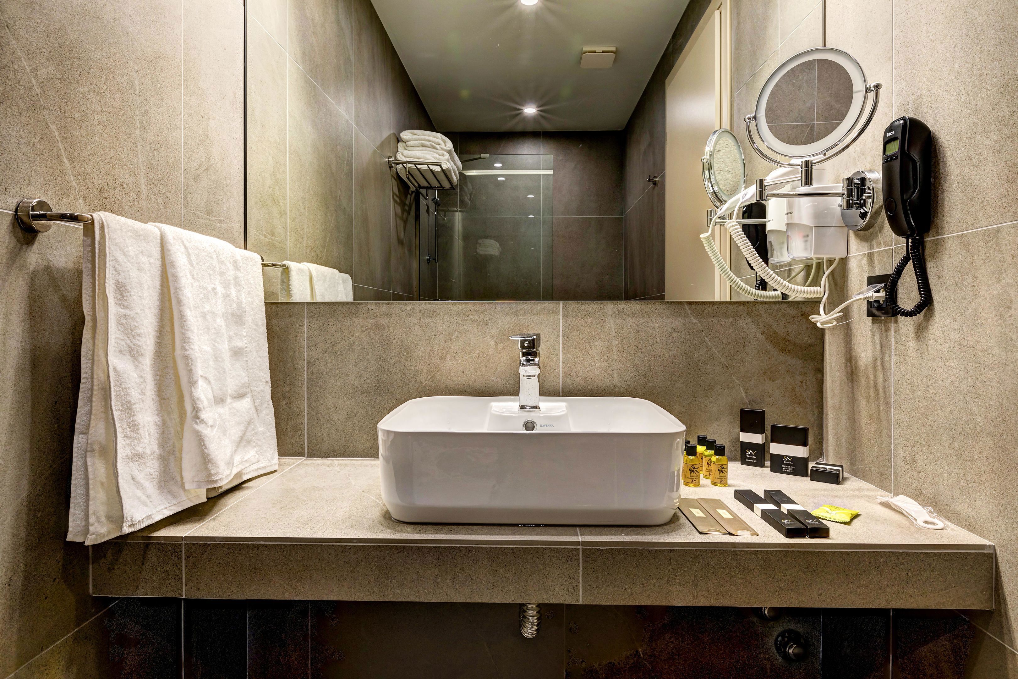 White Olive Elite Hotel