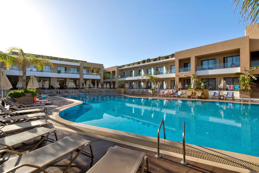 white-olive-elite-hotel