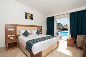 Woonvoorbeeld Familiekamer Swim-up