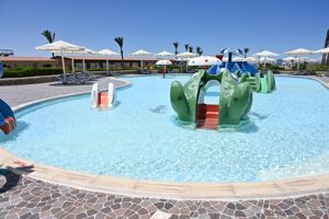 Riviera Club