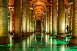 Akka Hotels Suites & Excursiereis