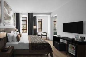 Akka Hotels Suites & Excursiereis