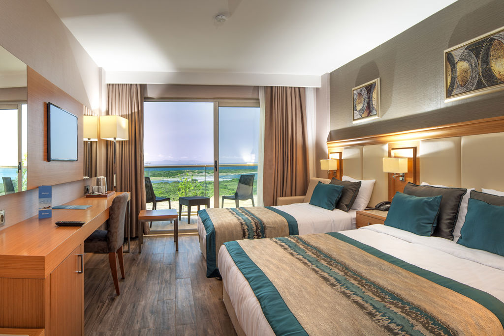 aquasis-de-luxe-resort-spa
