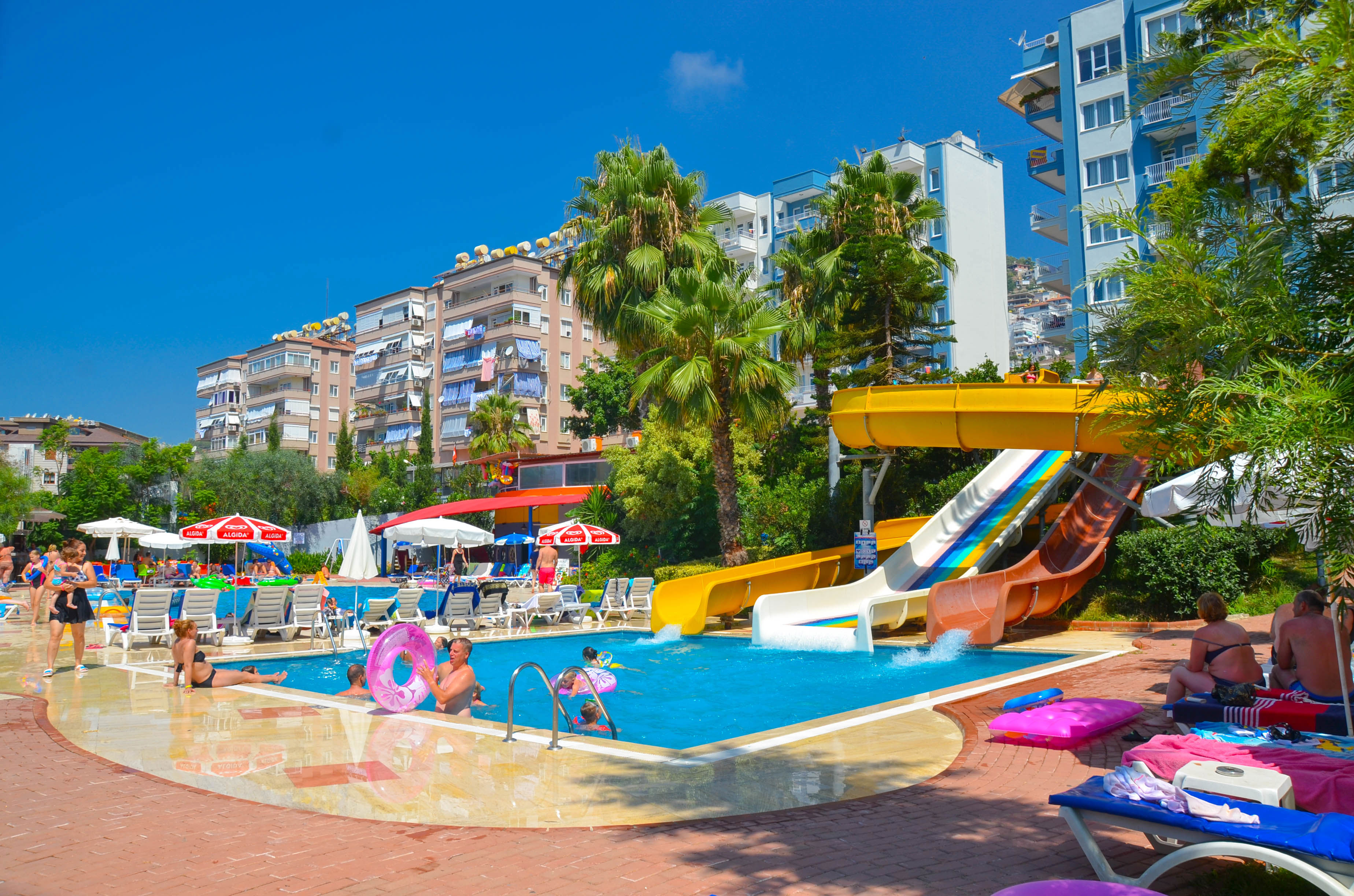 Ark Apart & Suite Hotel