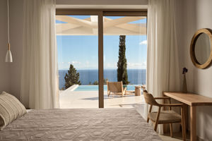 Thelxis Suites One