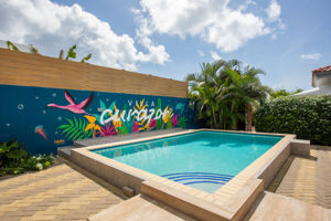 Cura Villas