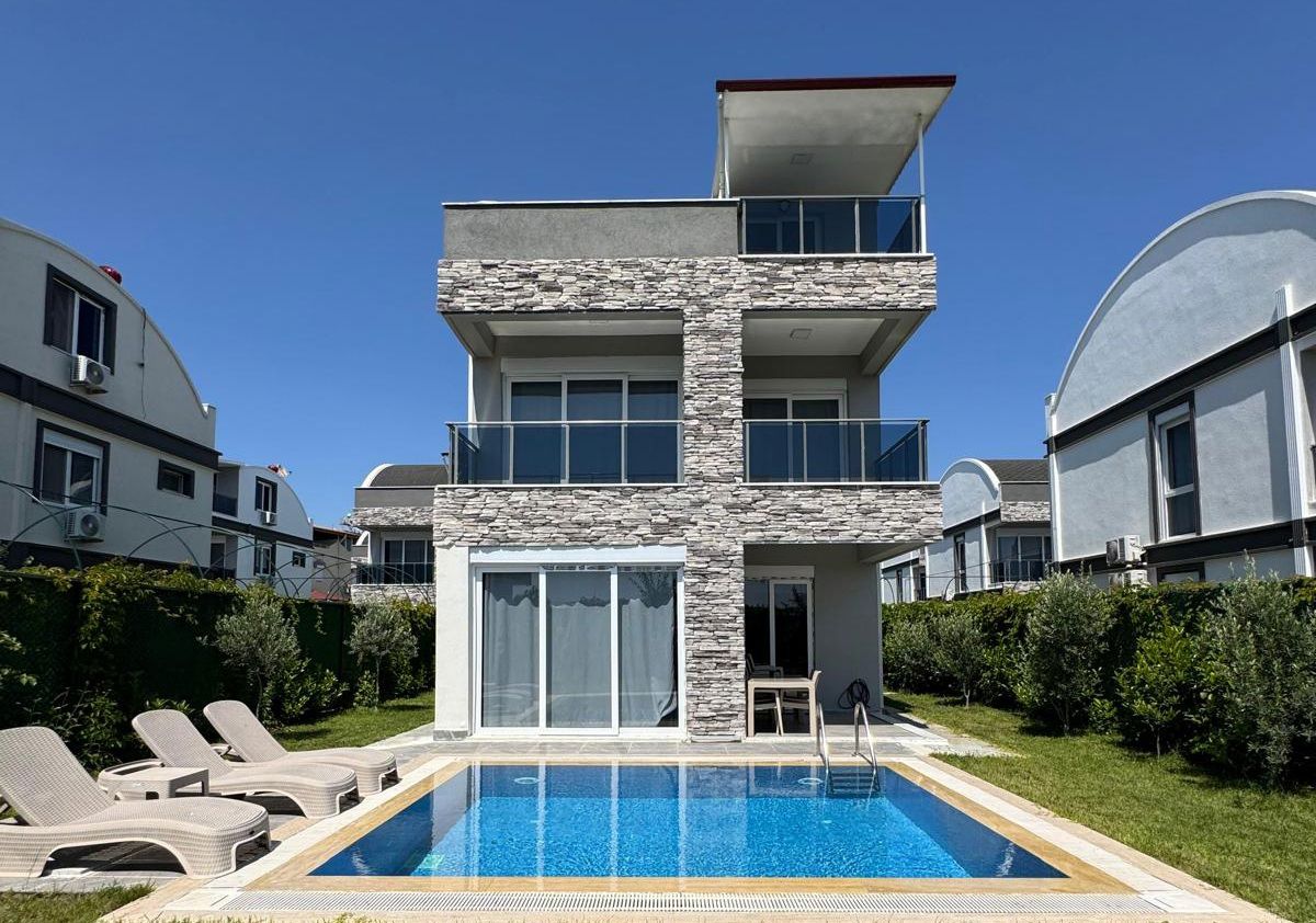 Prestige Villas