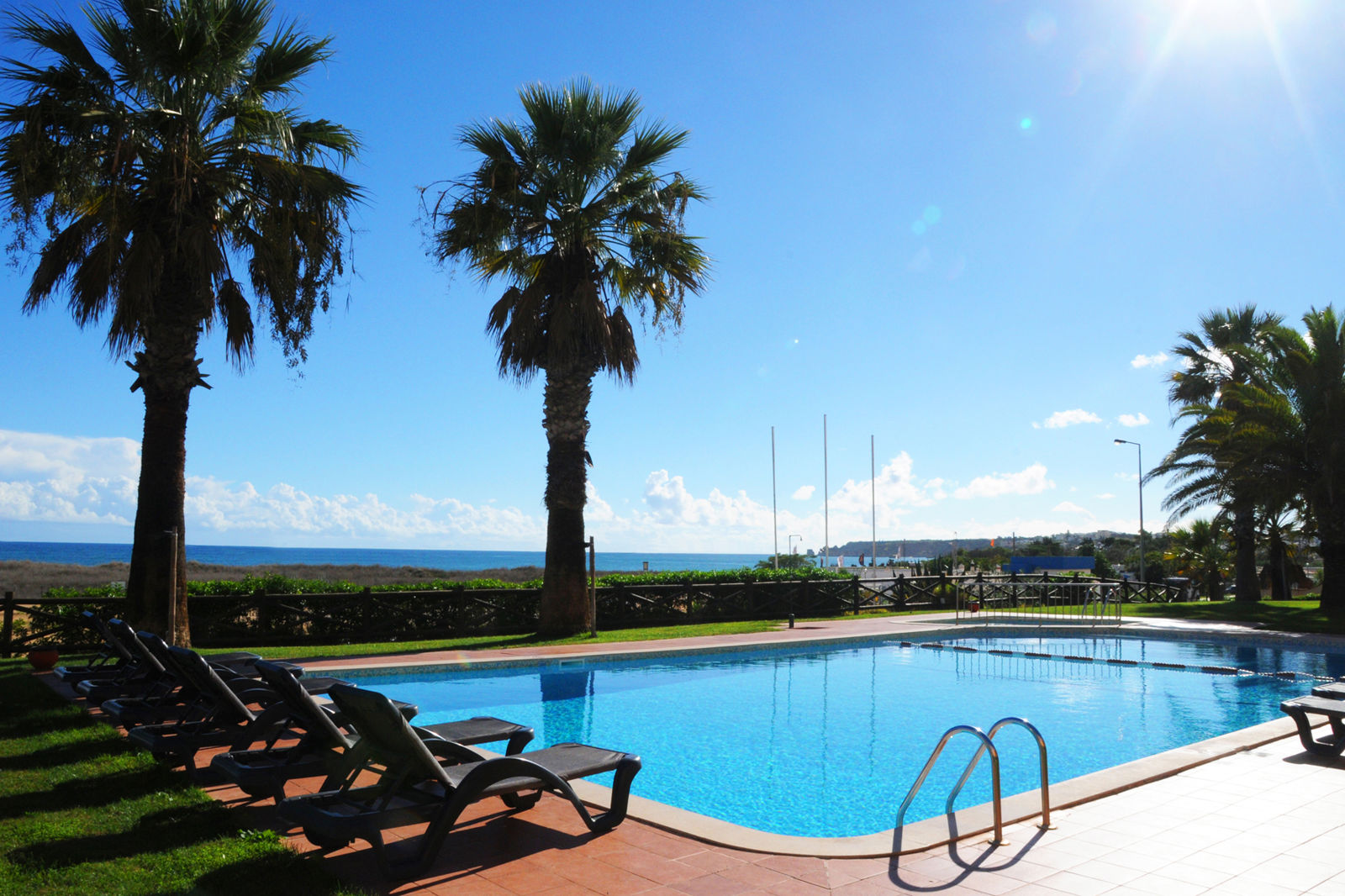 Fly & Go Dom Pedro Lagos