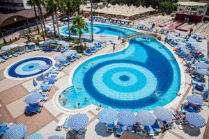 Lonicera World Hotel