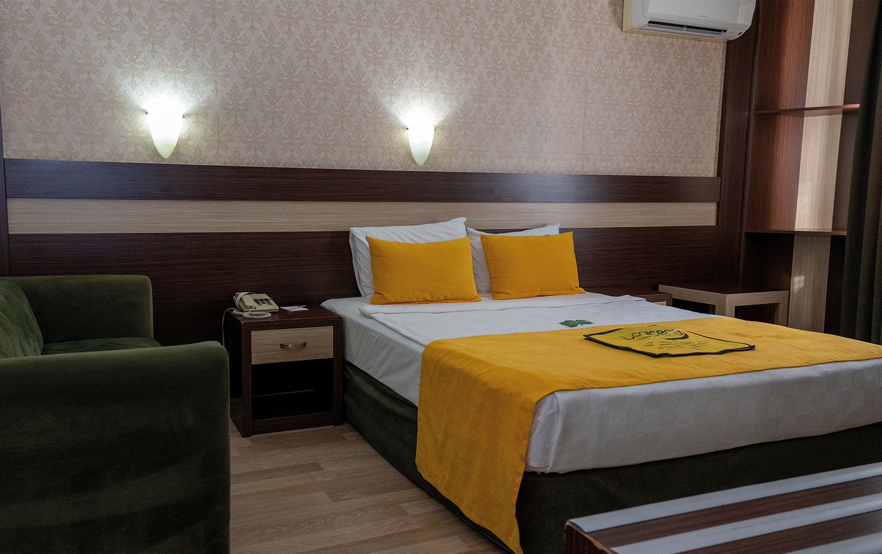 Lonicera World Hotel