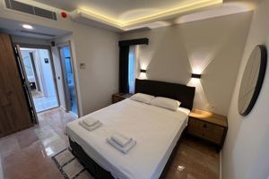 Jest Otel