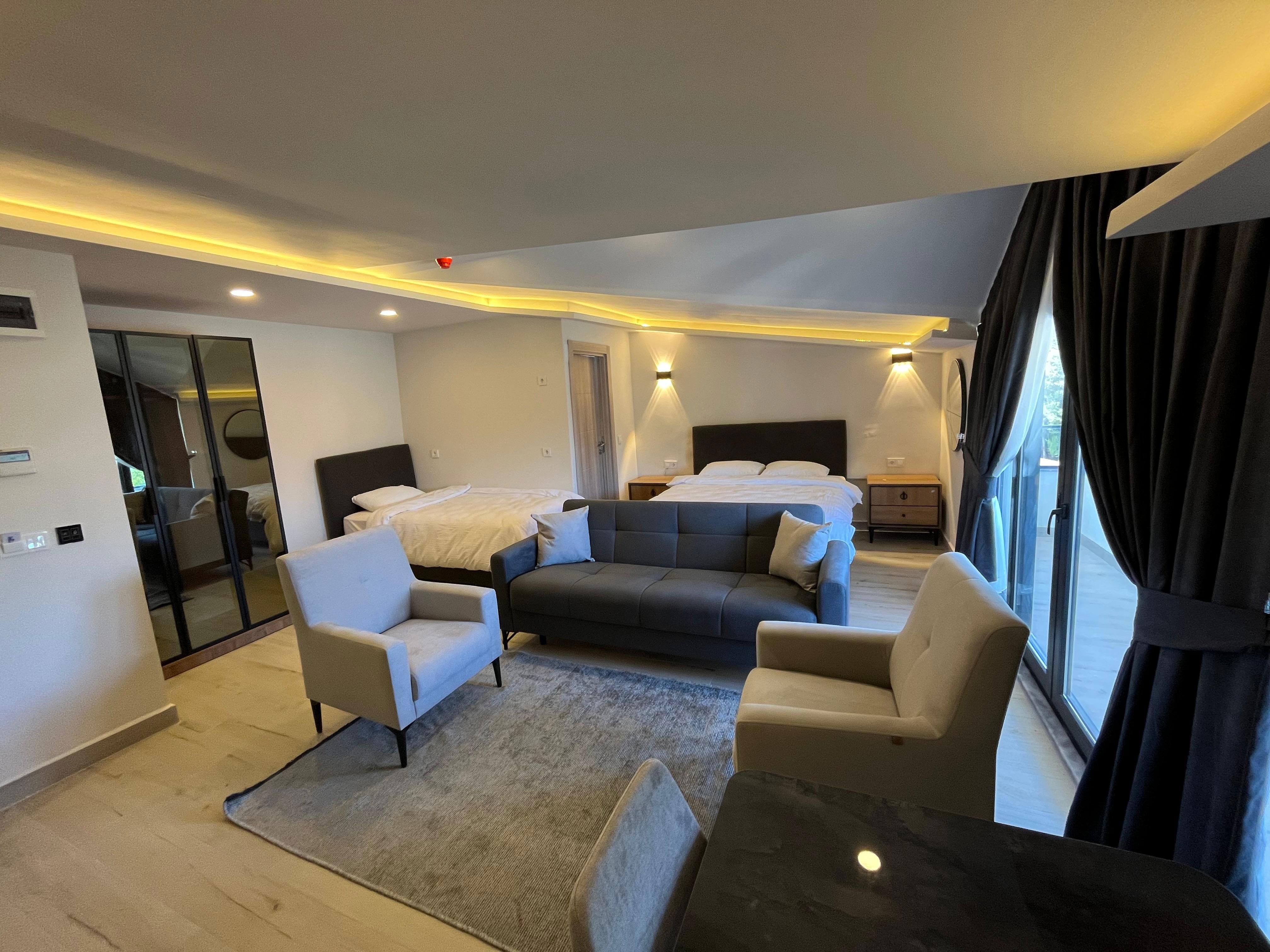 Jest Otel
