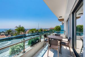 Elite Luxury Suite & Spa 