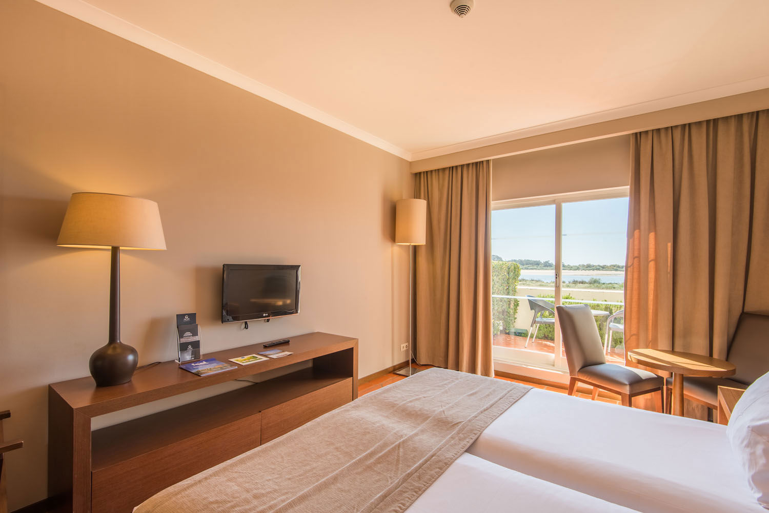 Fly & Go Vila Gale Albacora Eco Hotel