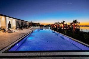 Lumeris Suites & Spa