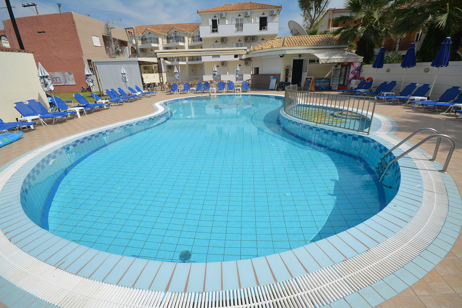 Marios Hotel