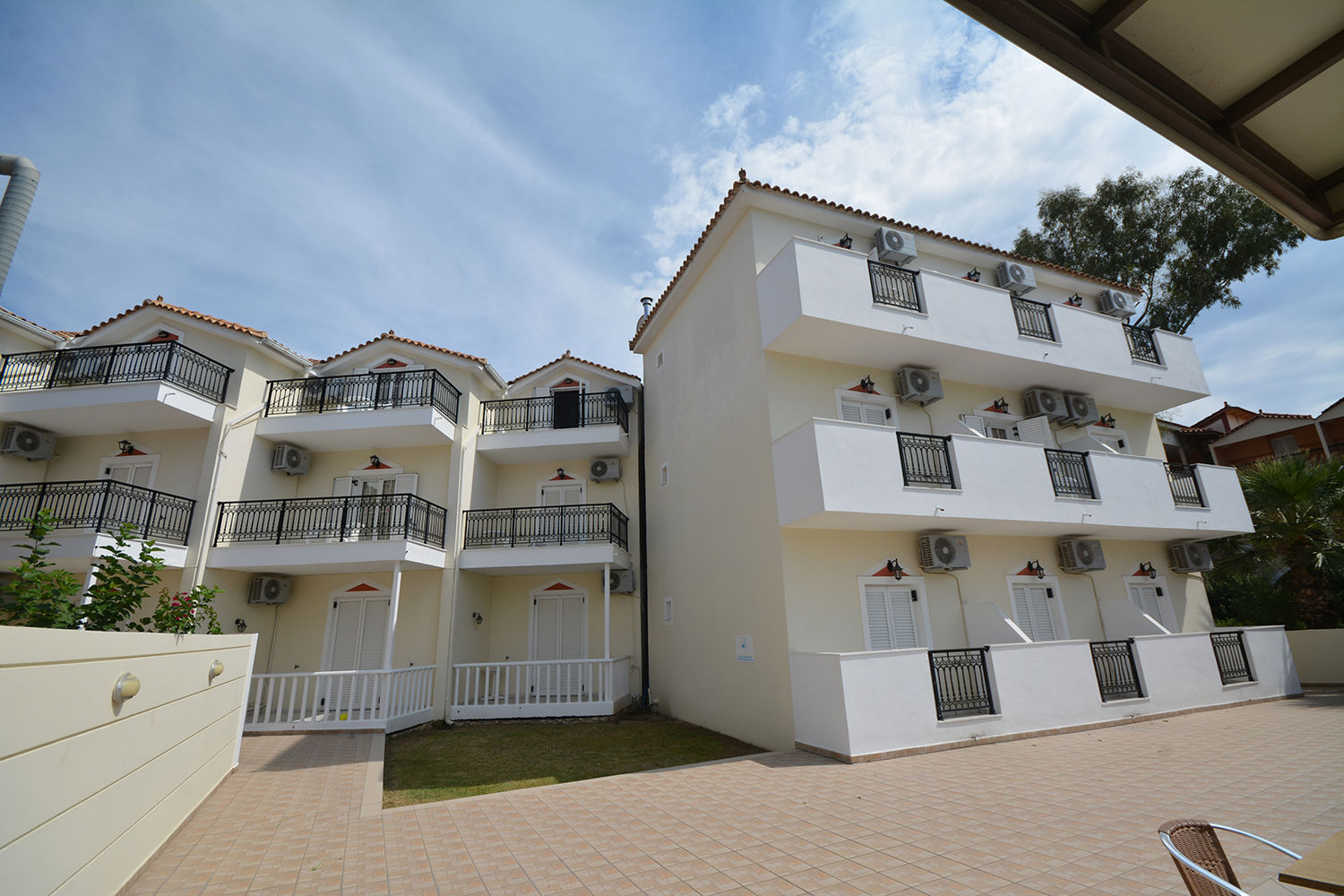 Marios Hotel